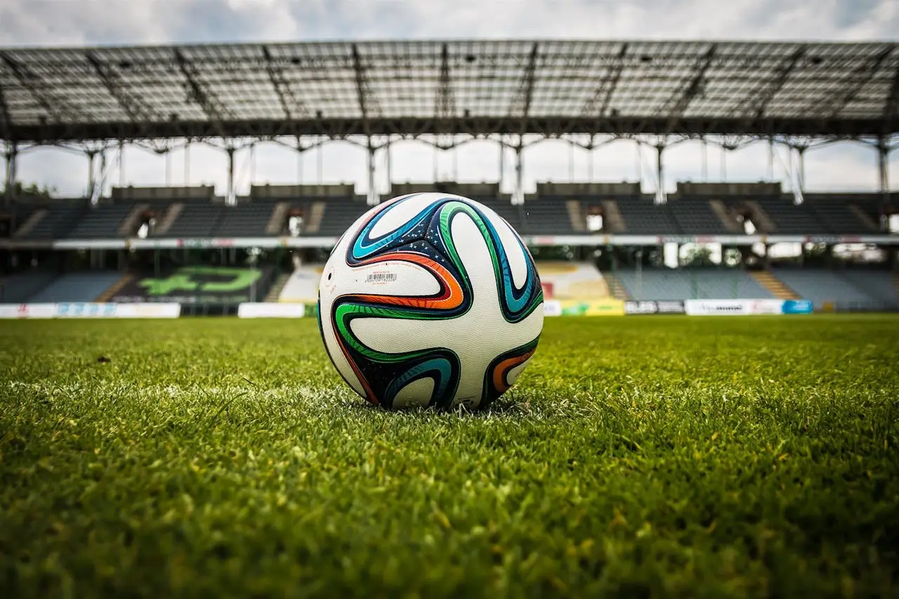 Siap Masuk ke Industri Sepak Bola? Ini 8 Hal Penting Sebelum Membuka Toko Perlengkapan Sepak Bola